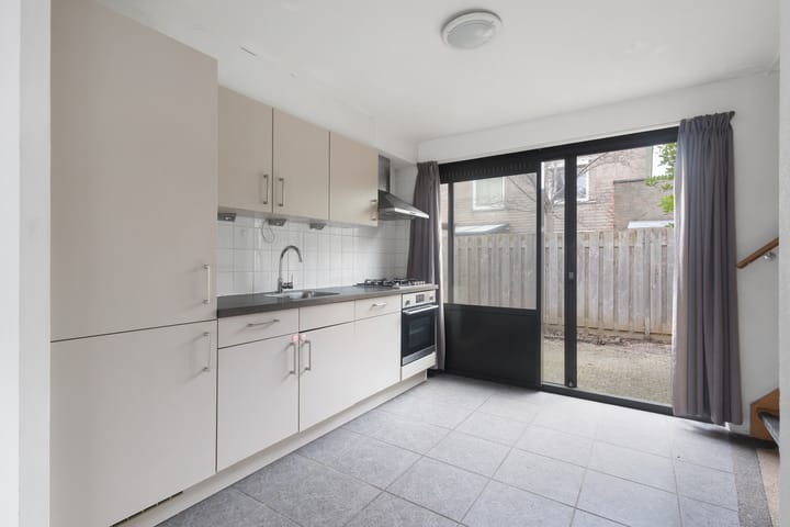 Photo 8 of Turnhoutplantsoen 128