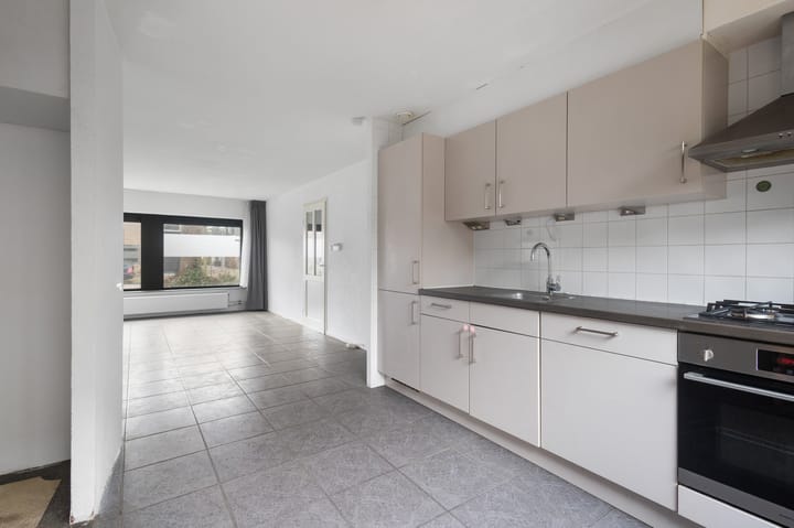 Photo 11 of Turnhoutplantsoen 128