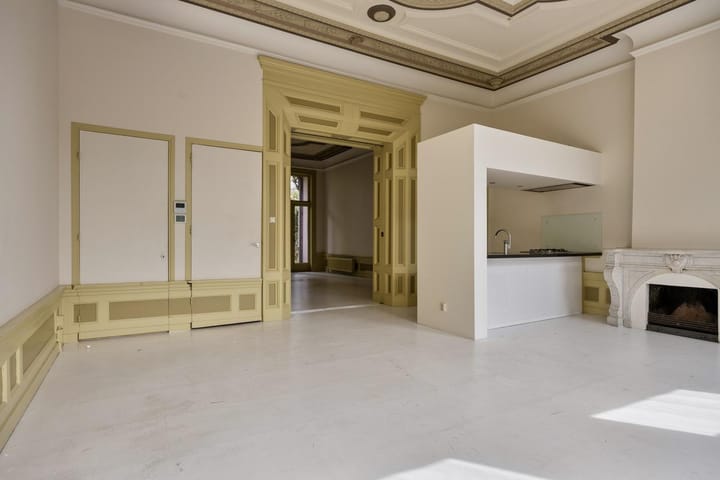 Photo 12 of Mauritsweg 56-B