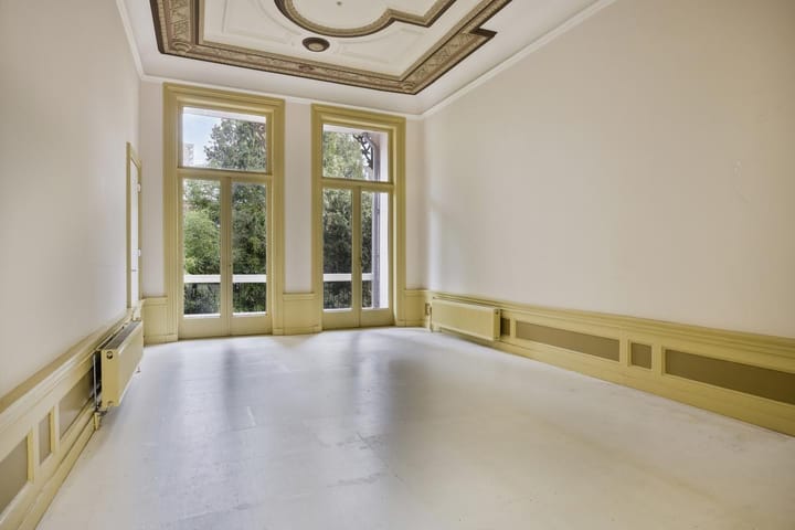 Photo 21 of Mauritsweg 56-B