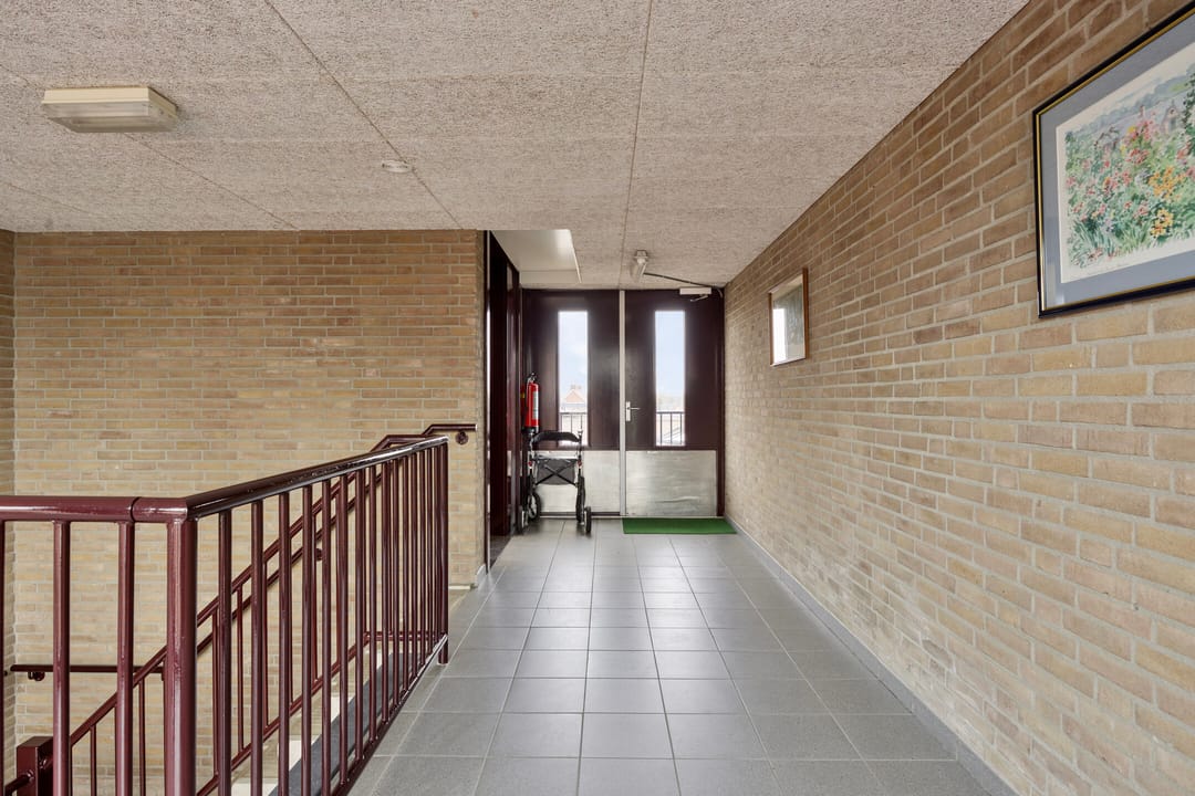 Photo 7 of Kerkplein 35