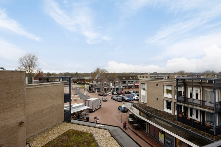 Foto 42 van Kerkplein 35