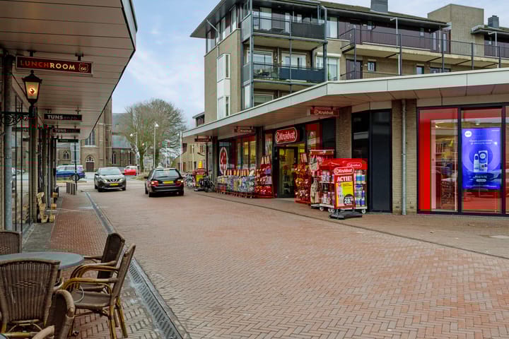 Foto 46 van Kerkplein 35