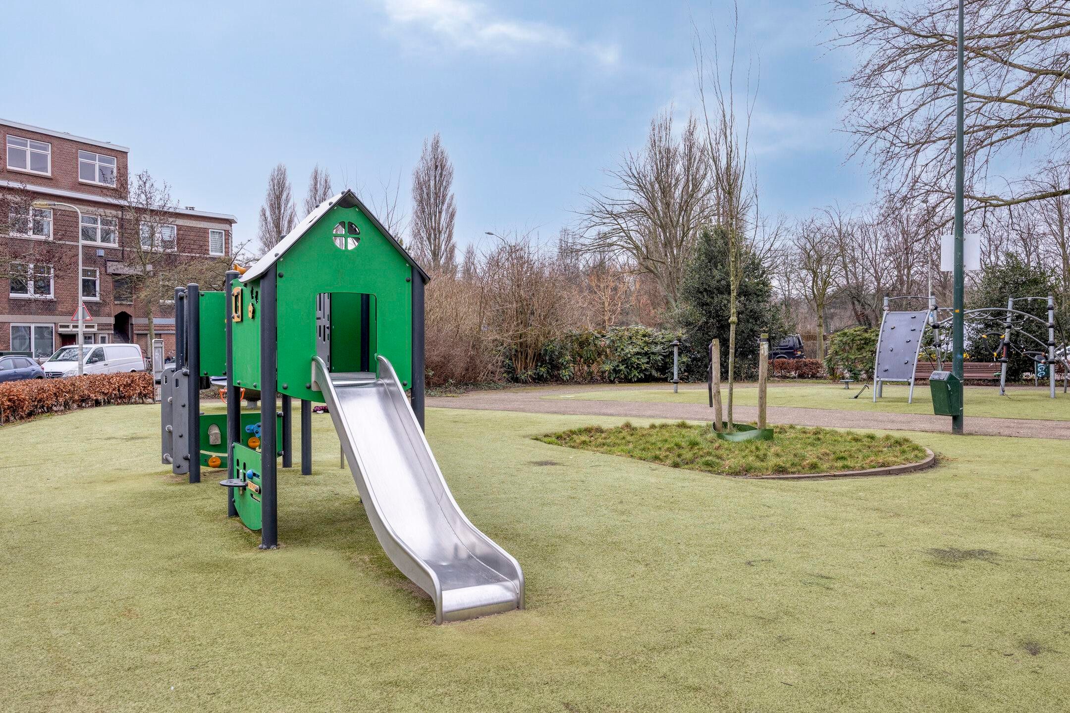 Foto 33 van Nieuwediepstraat 15