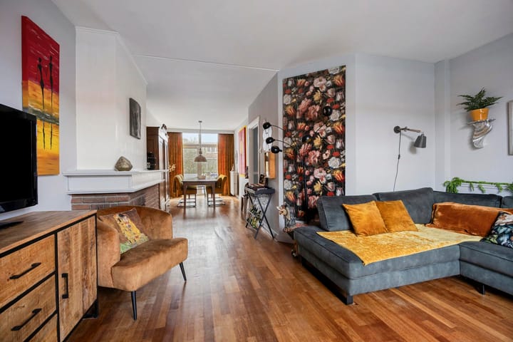 Photo 3 of Nieuwediepstraat 15