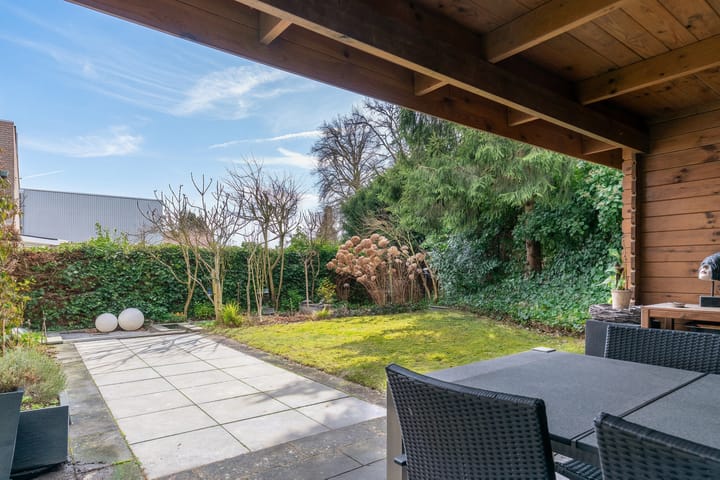 Photo 2 of Houwerstraat 45