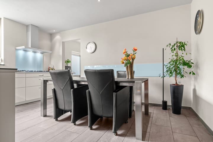 Photo 5 of Houwerstraat 45