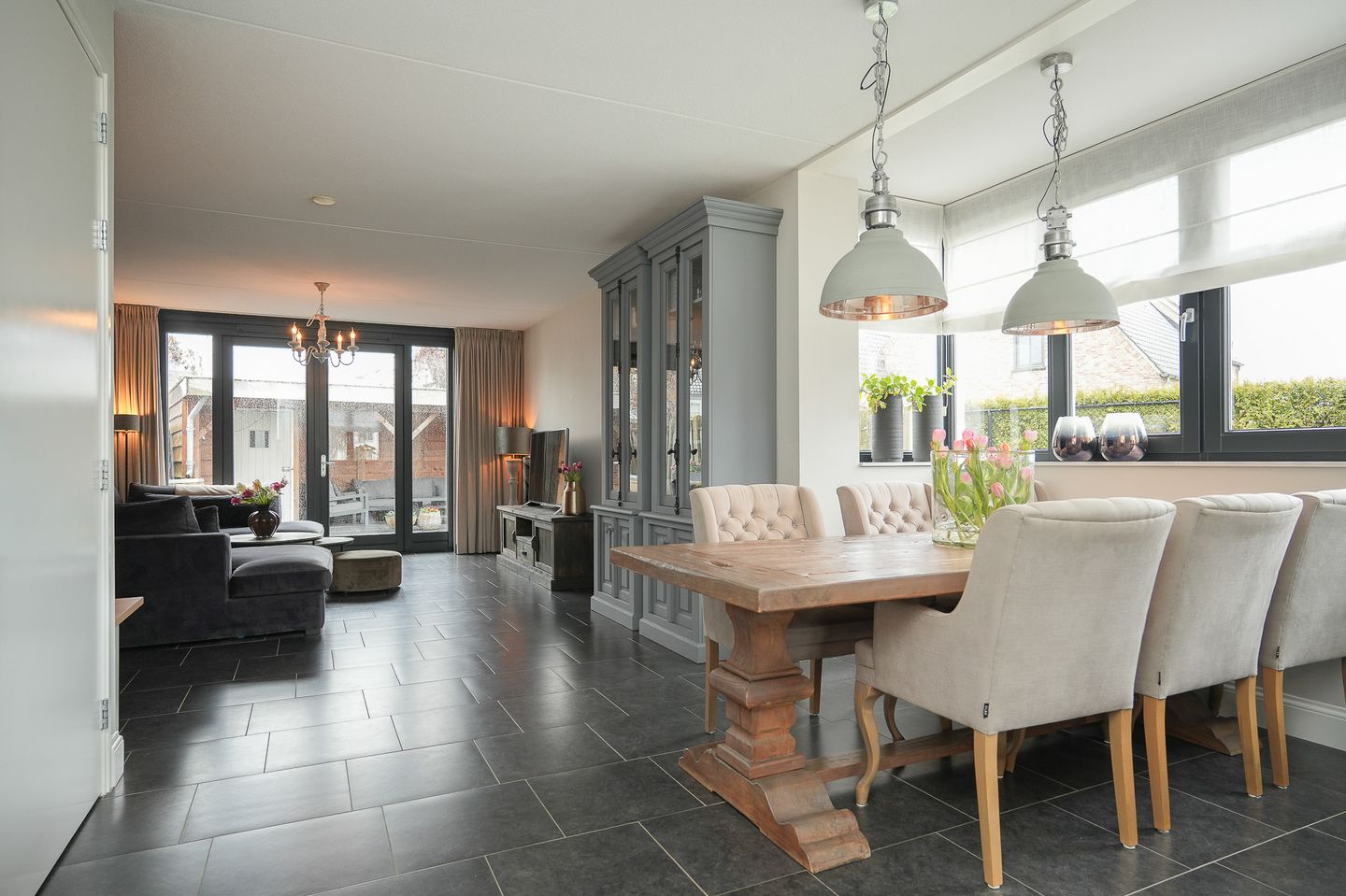 Photo 10 of Verzetsplein 4