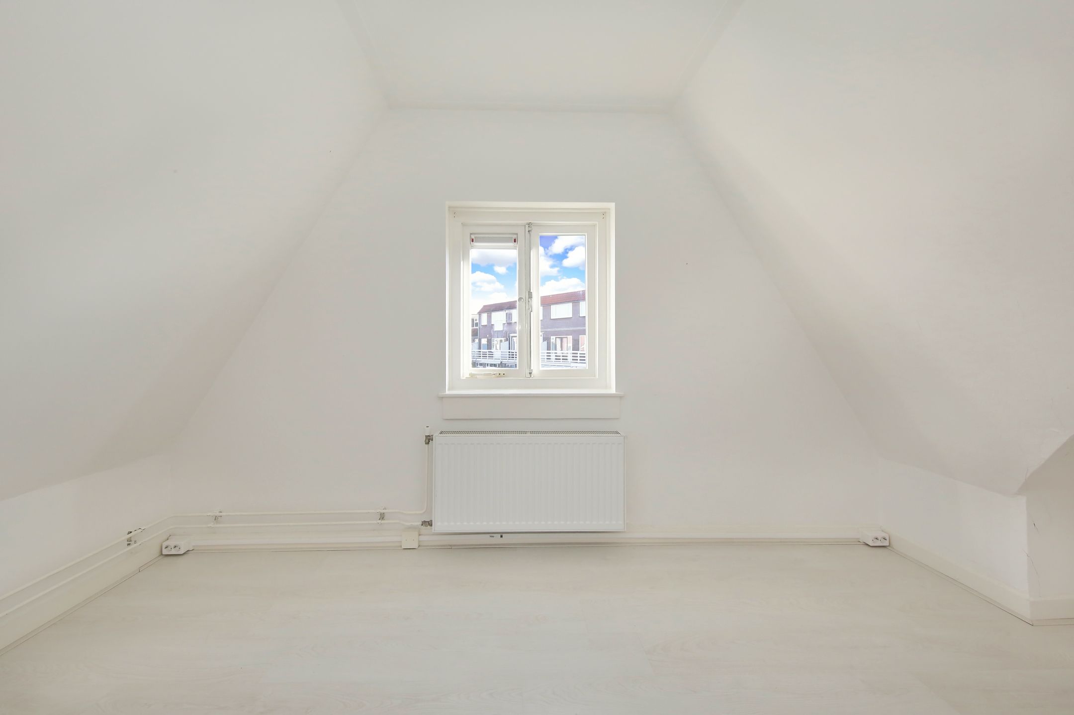 Foto 33 van Van Oosten de Bruijnstraat 187