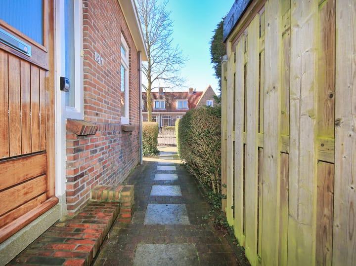 Photo 3 of Van Oosten de Bruijnstraat 187