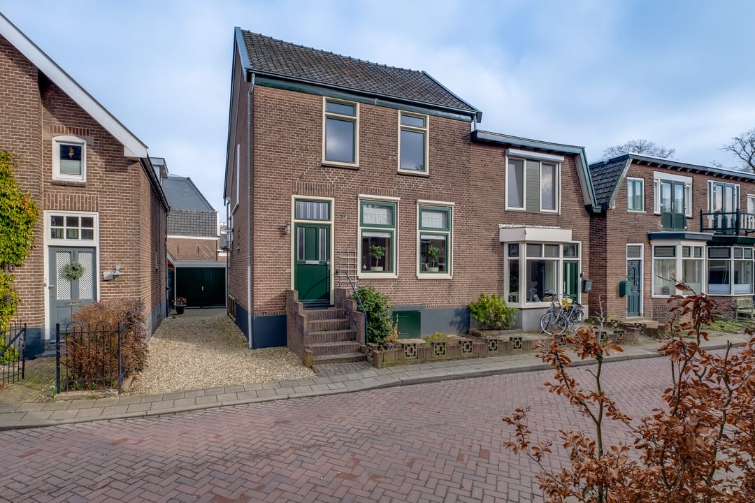 Foto 1 van Spaarpotstraat 8