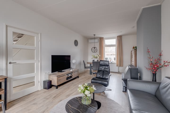 Foto 10 van Spaarpotstraat 8