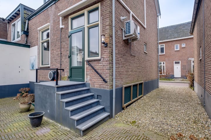 Foto 41 van Spaarpotstraat 8