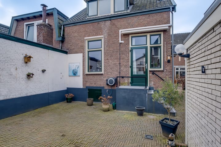 Foto 48 van Spaarpotstraat 8