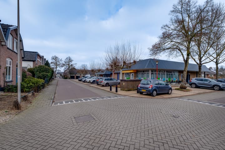 Foto 50 van Spaarpotstraat 8