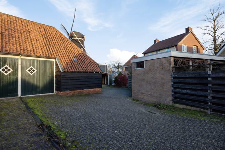 Photo 2 of Ommerweg 13