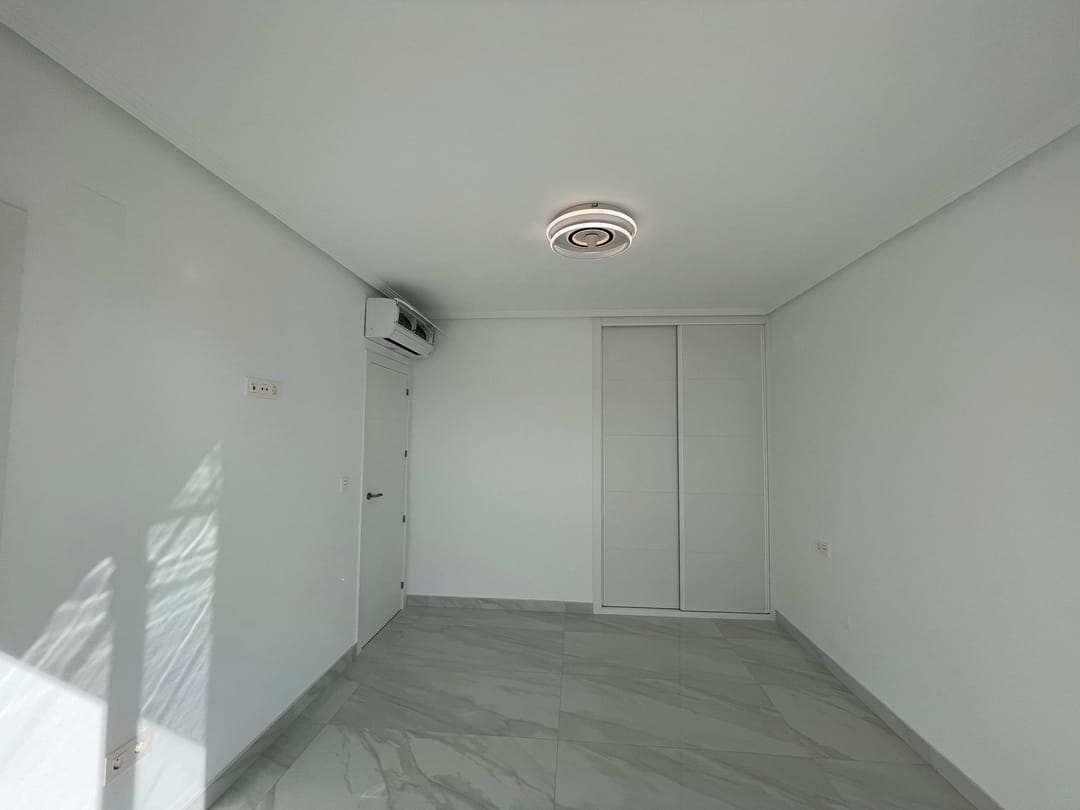 Photo 28 of Carrer Winston Churchill 2, CASA 1