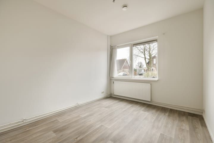 Foto 9 van Oosteinderweg 261