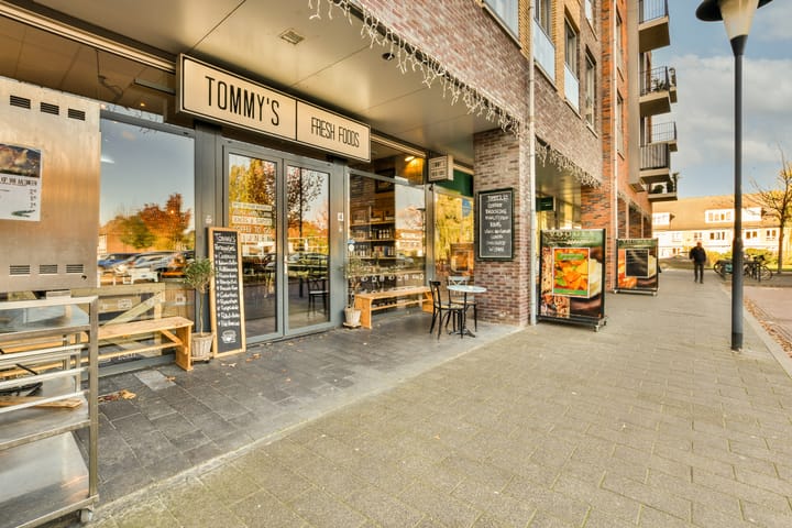 Foto 16 van Oosteinderweg 261