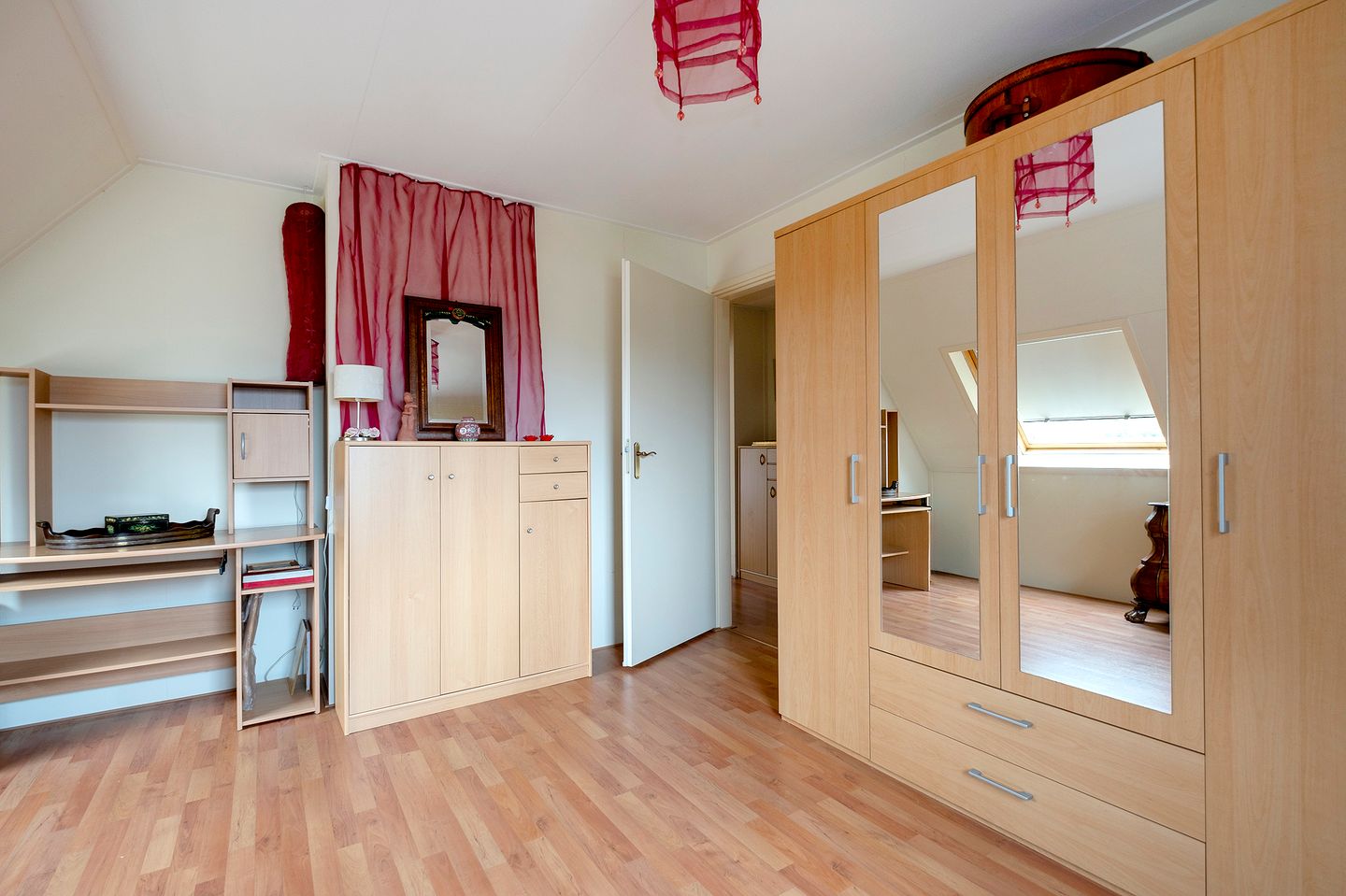 Photo 35 of Alkmesschen 75