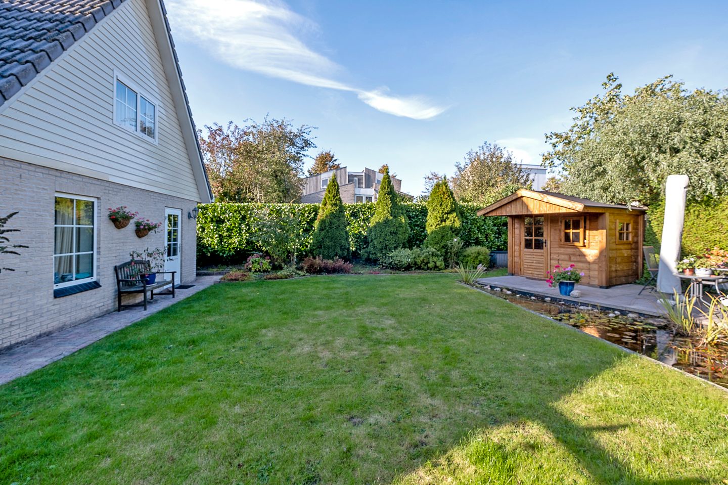 Photo 44 of Alkmesschen 75