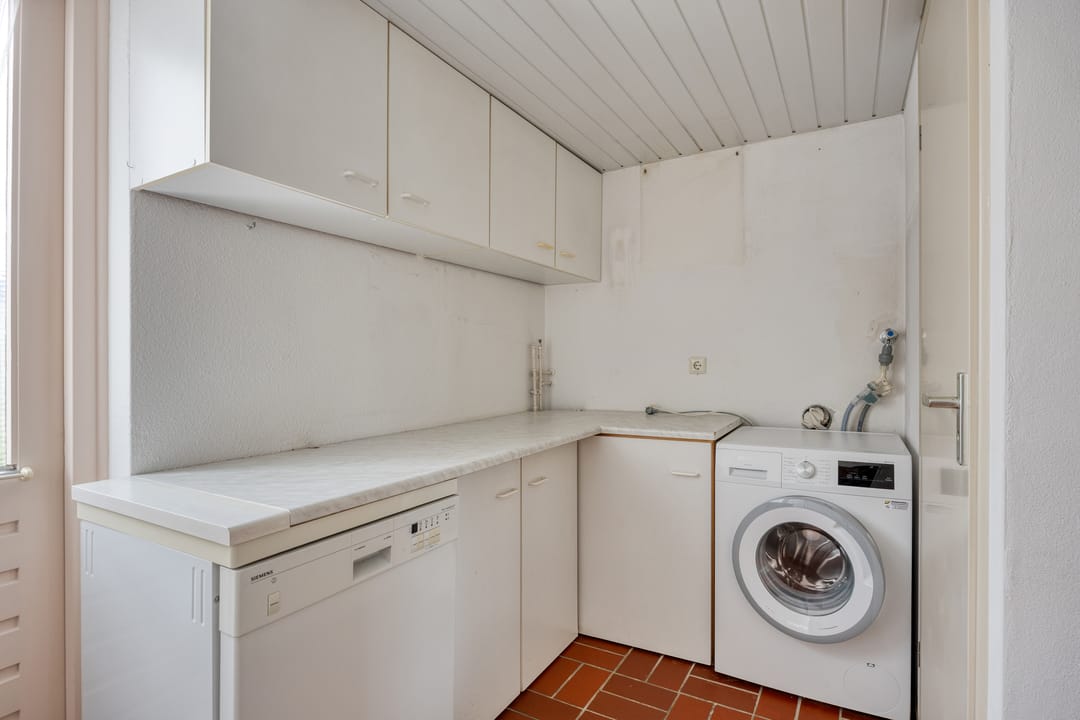 Photo 22 of Klaproos 66