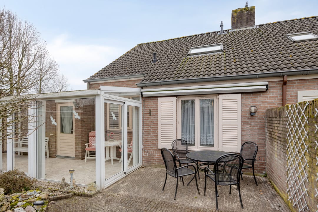 Photo 41 of Klaproos 66