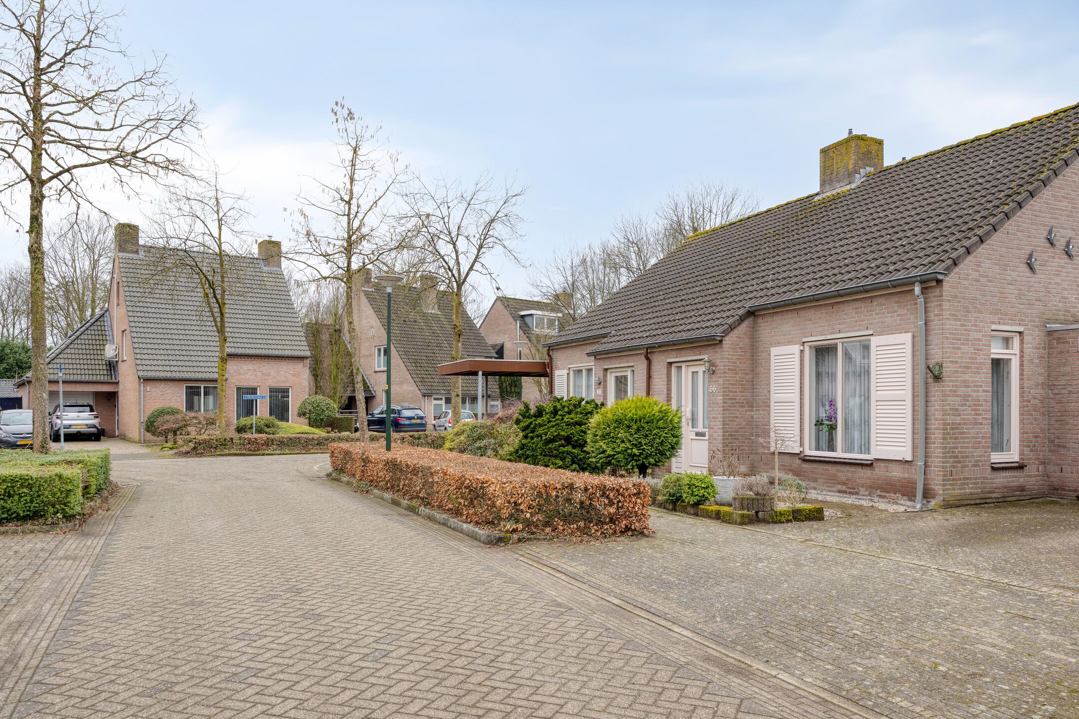 Photo 45 of Klaproos 66