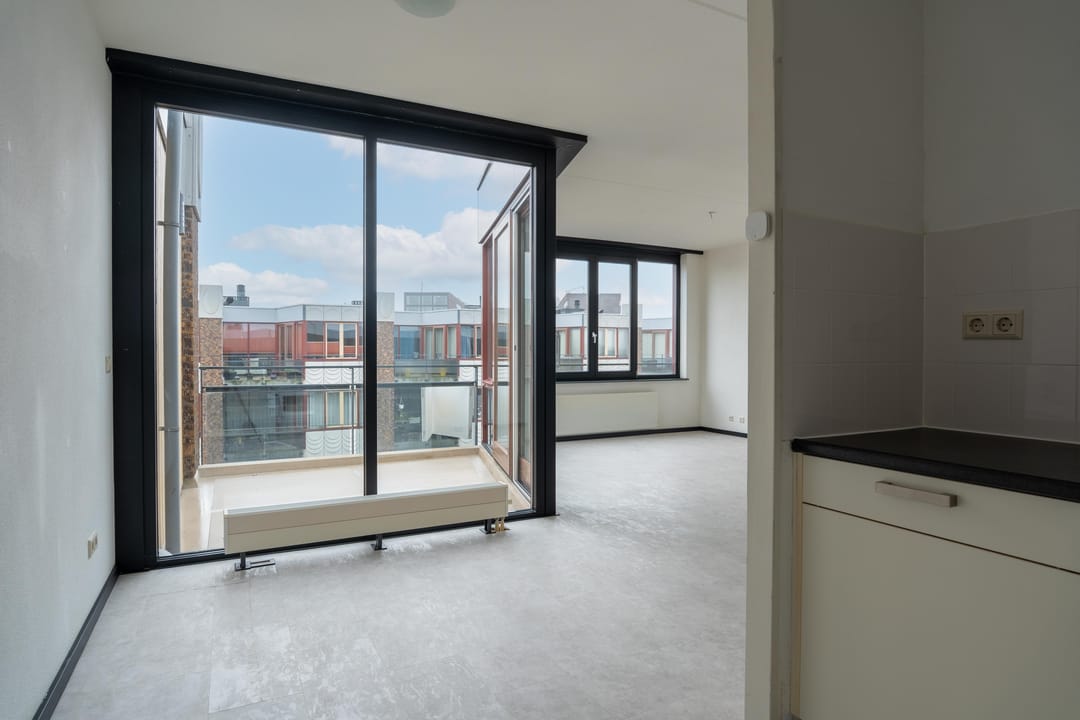 Photo 2 of Zuidpoolsingel 290