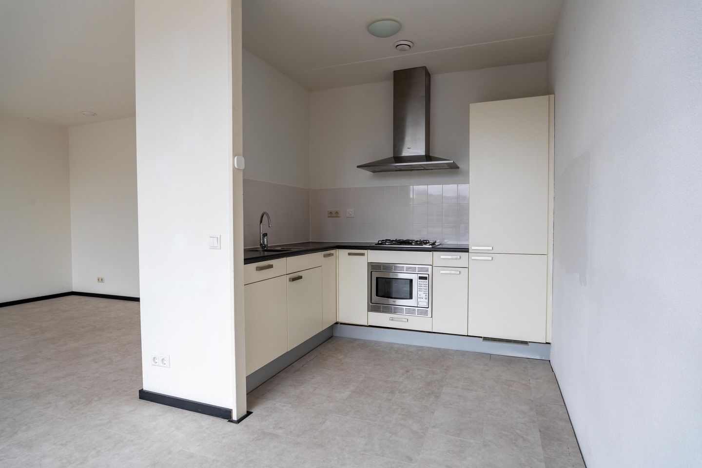 Photo 14 of Zuidpoolsingel 290