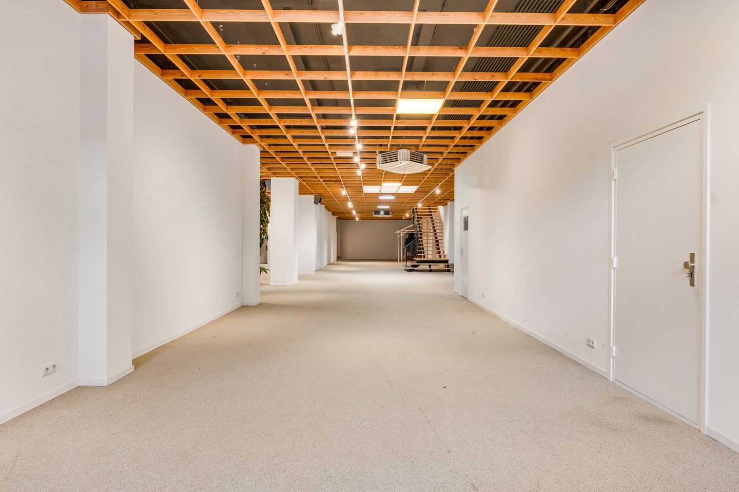 View photo 3 of Valuasstraat 5-7