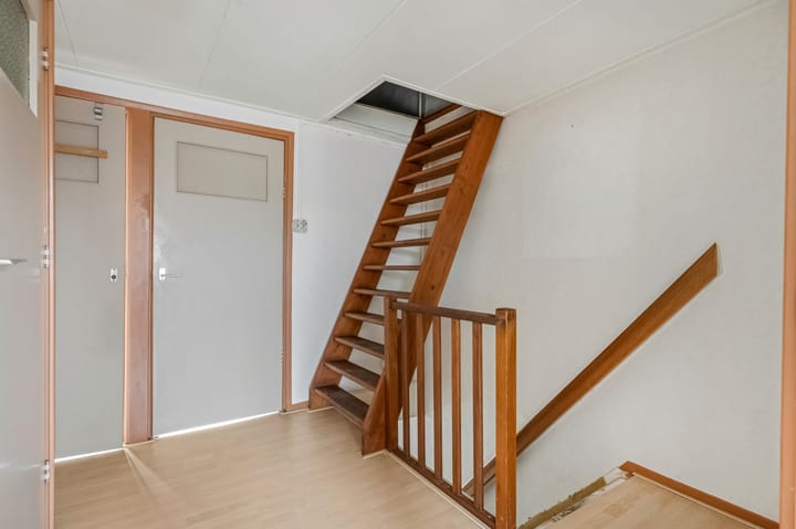 Foto 33 van Hogestraat 17