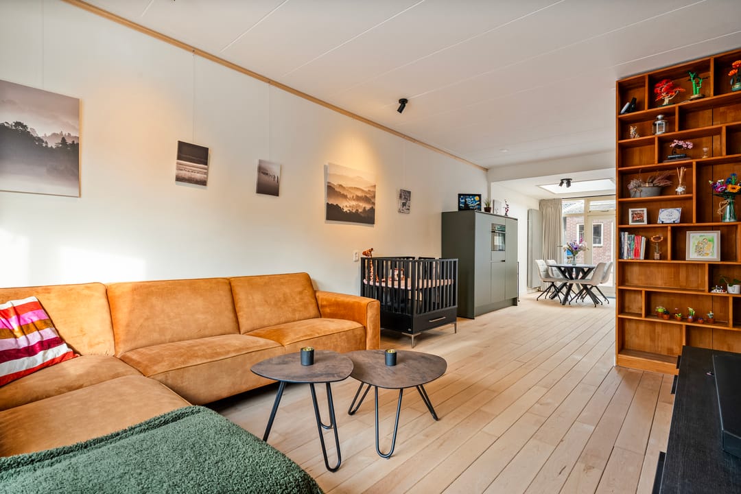 Foto 8 van Niasstraat 15