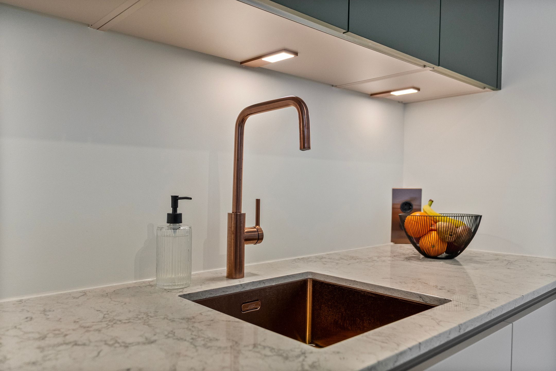 Foto 21 van Niasstraat 15