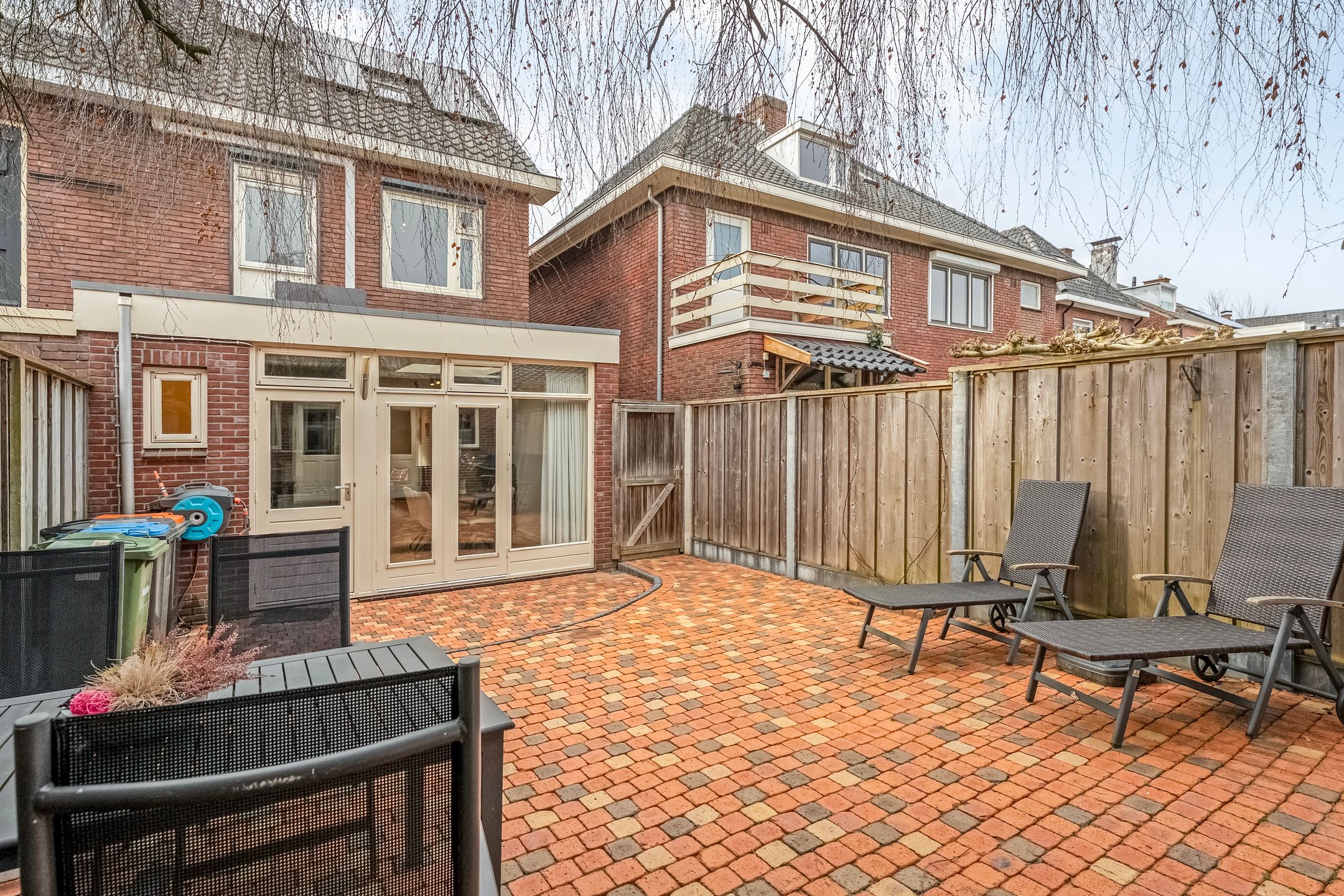 Foto 36 van Niasstraat 15