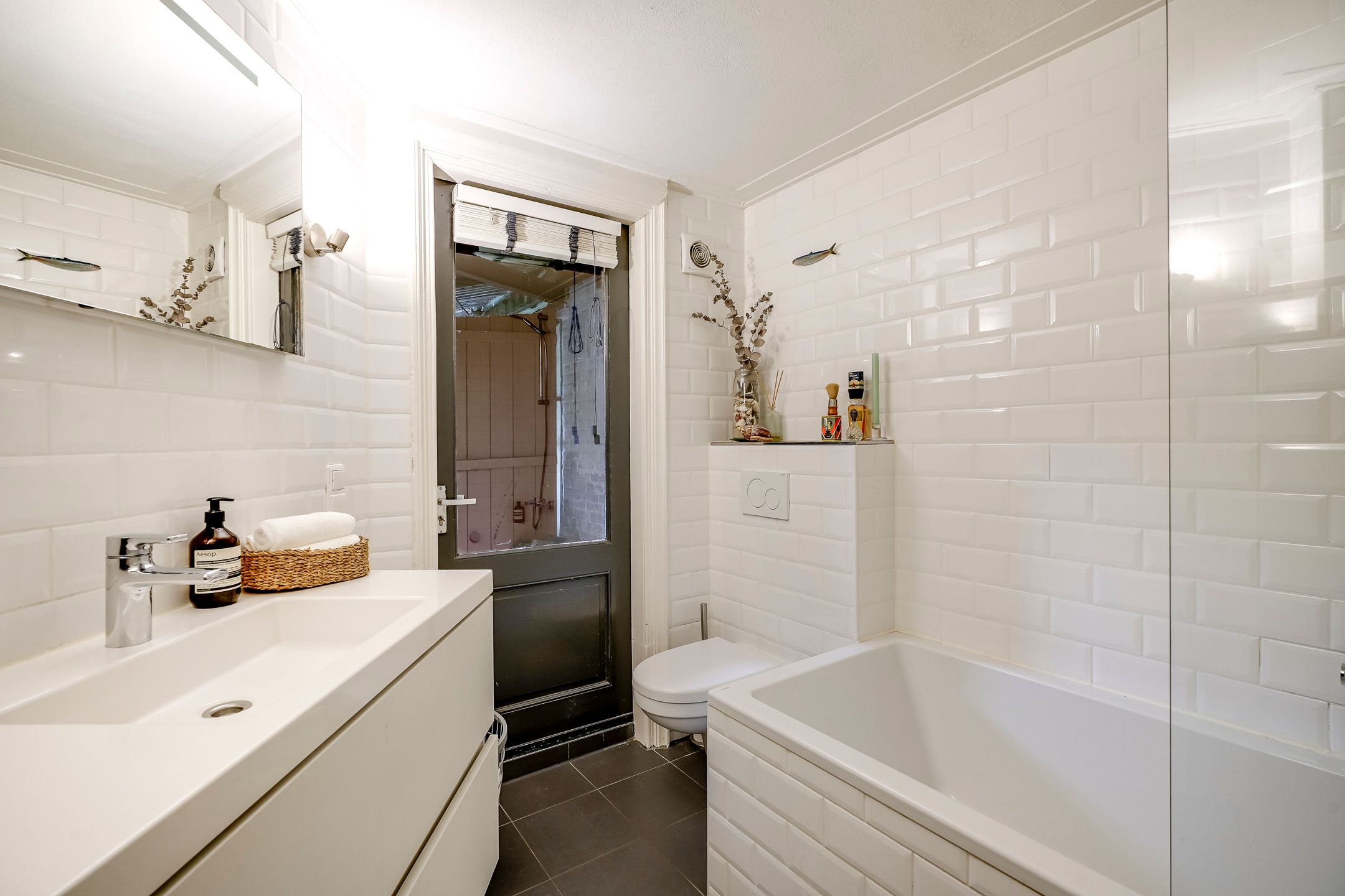 Foto 36 van Adelaarstraat 45