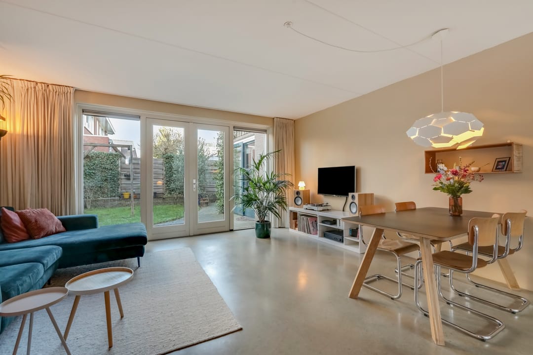 Foto 2 van Annastraat 6