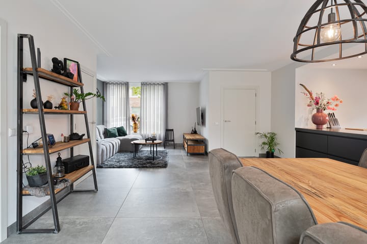 Foto 2 van Jupiter 14