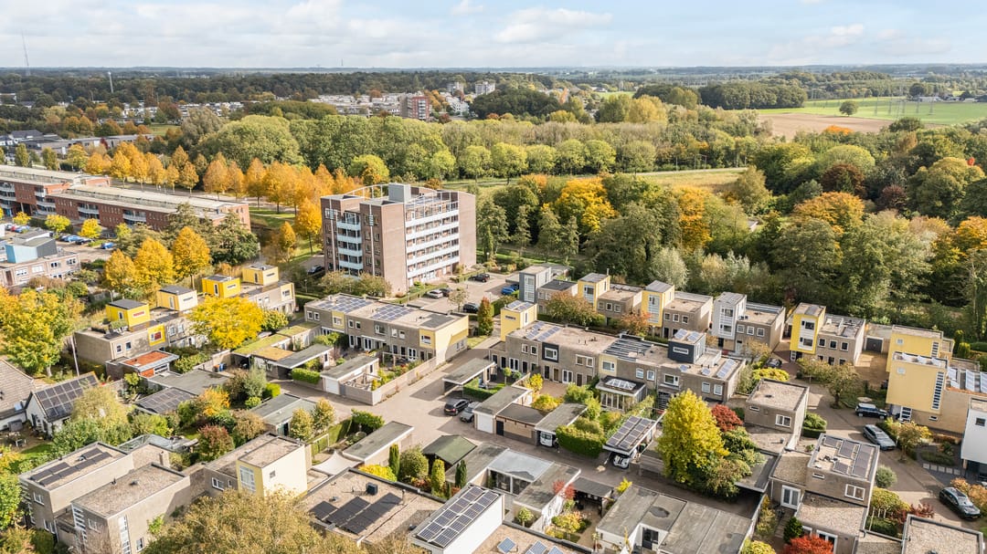 Photo 32 of Von Piekartzmarke 33