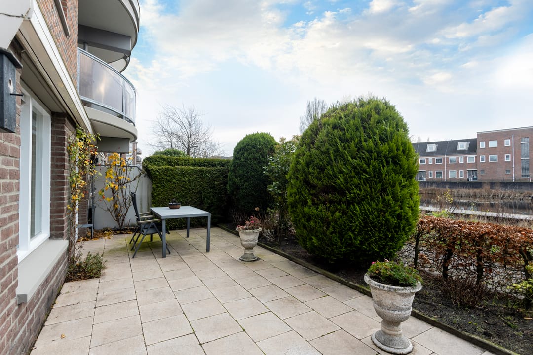 Photo 2 of Aletta Jacobslaan 74