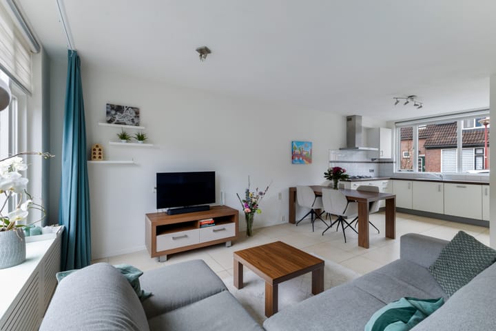 Foto 9 van Cantatelaan 6