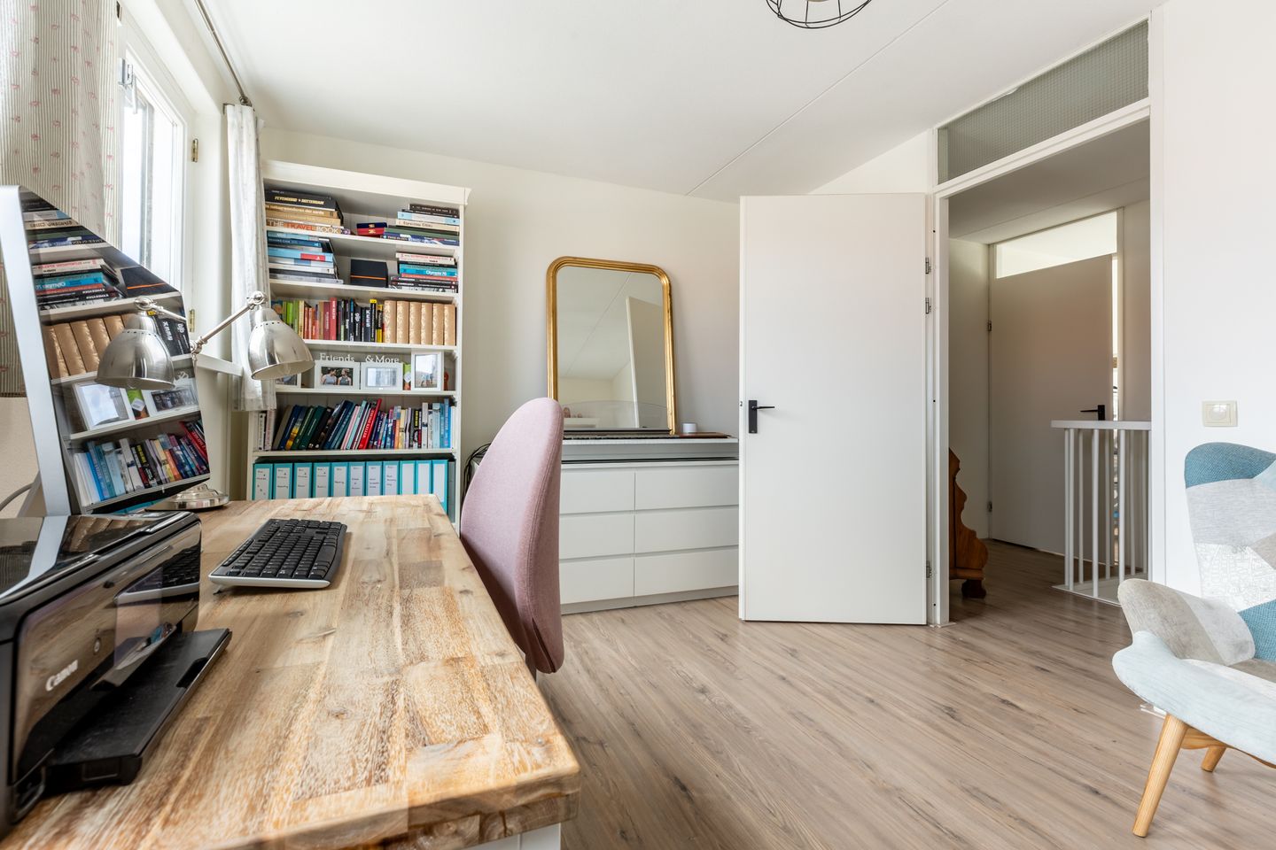 Photo 44 of Laan van Avant-Garde 118