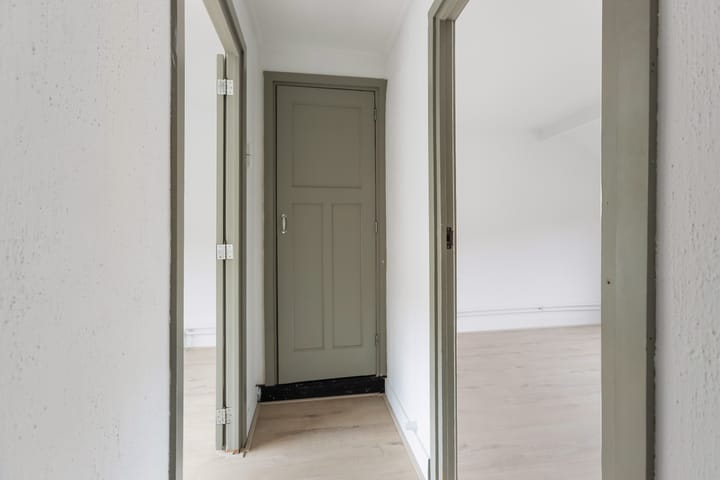 Photo 8 of Vincent van Goghstraat 82