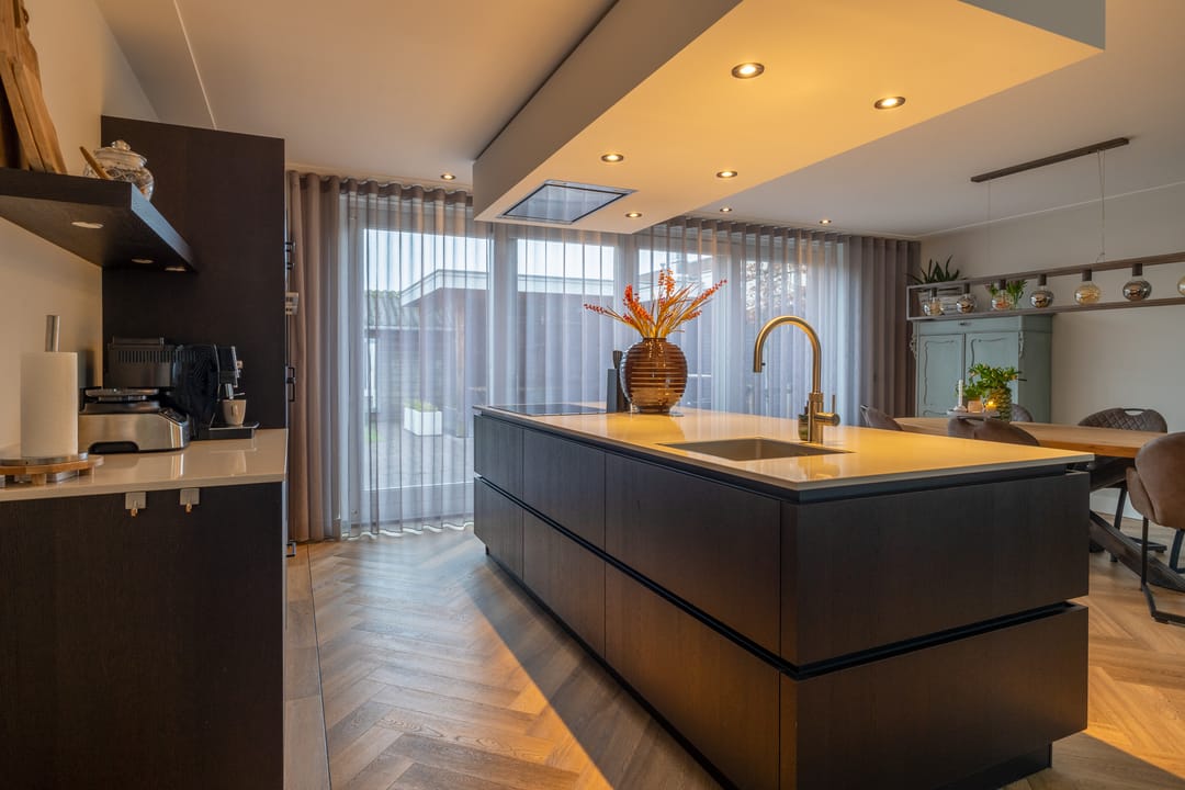 Foto 13 van Van Berghenstraat 19