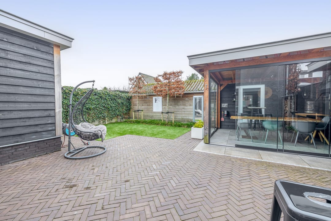 Foto 32 van Van Berghenstraat 19