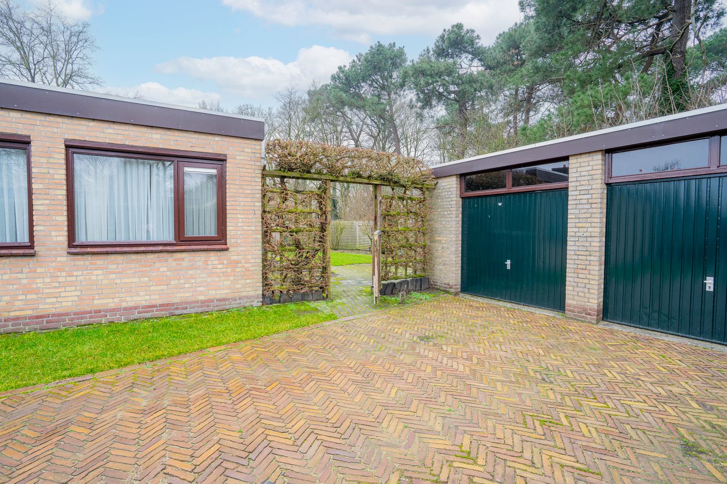 Foto 50 van Willemstraat 5