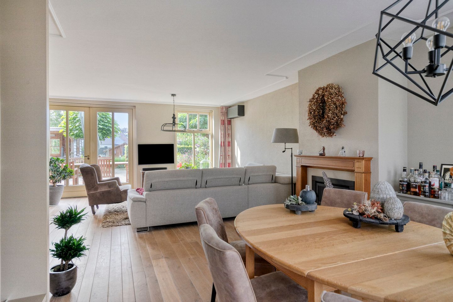 Foto 10 van Weebosserweg 7