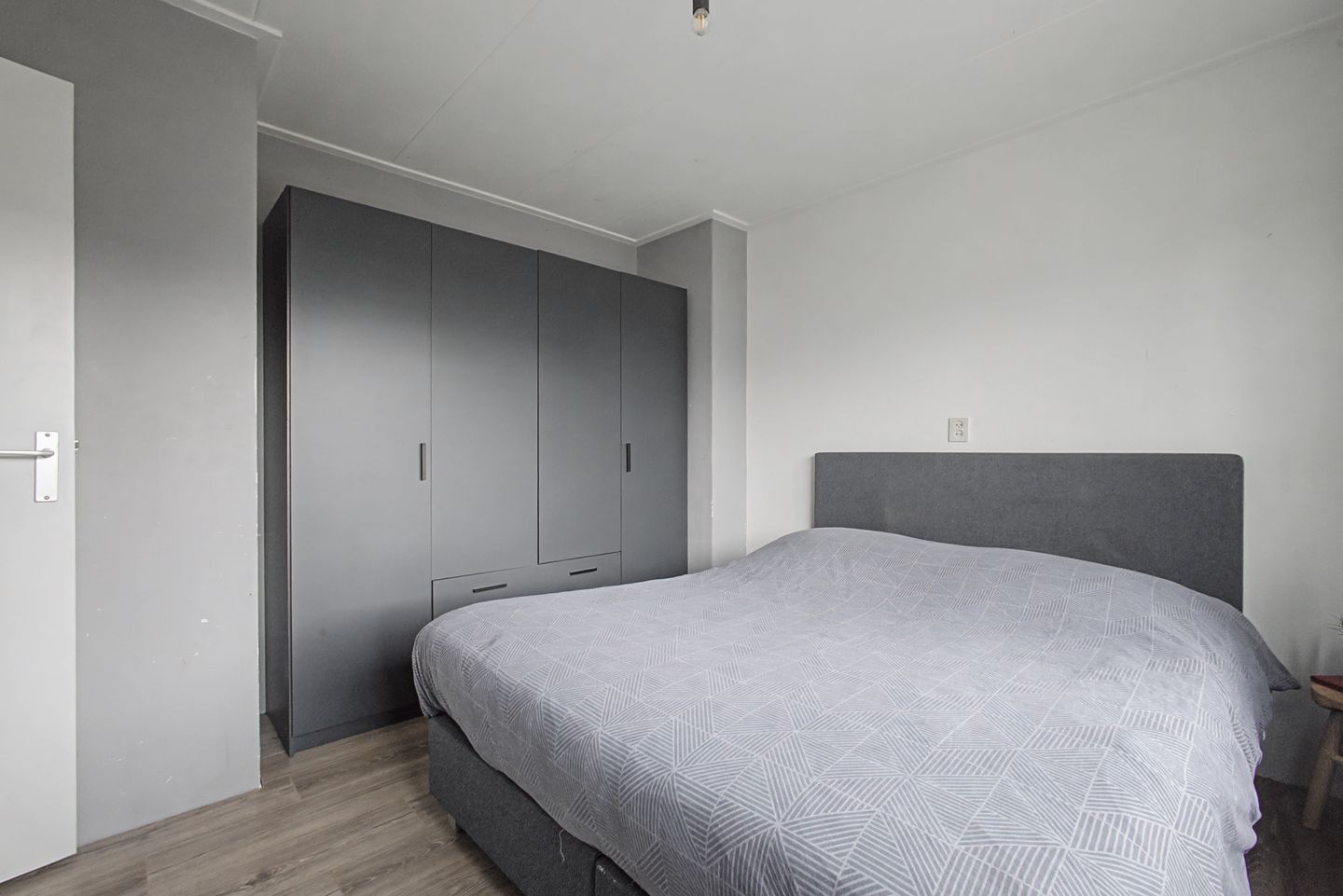 Foto 19 van Pieter de Hooghstraat 9