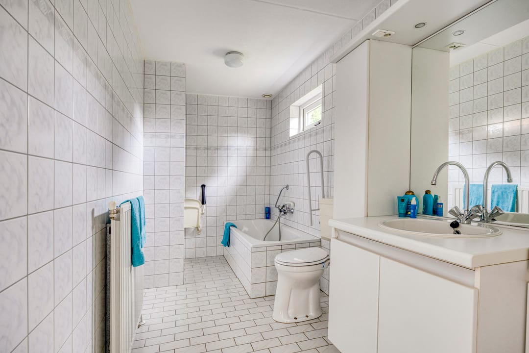 Photo 16 of Merelstraat 2-A