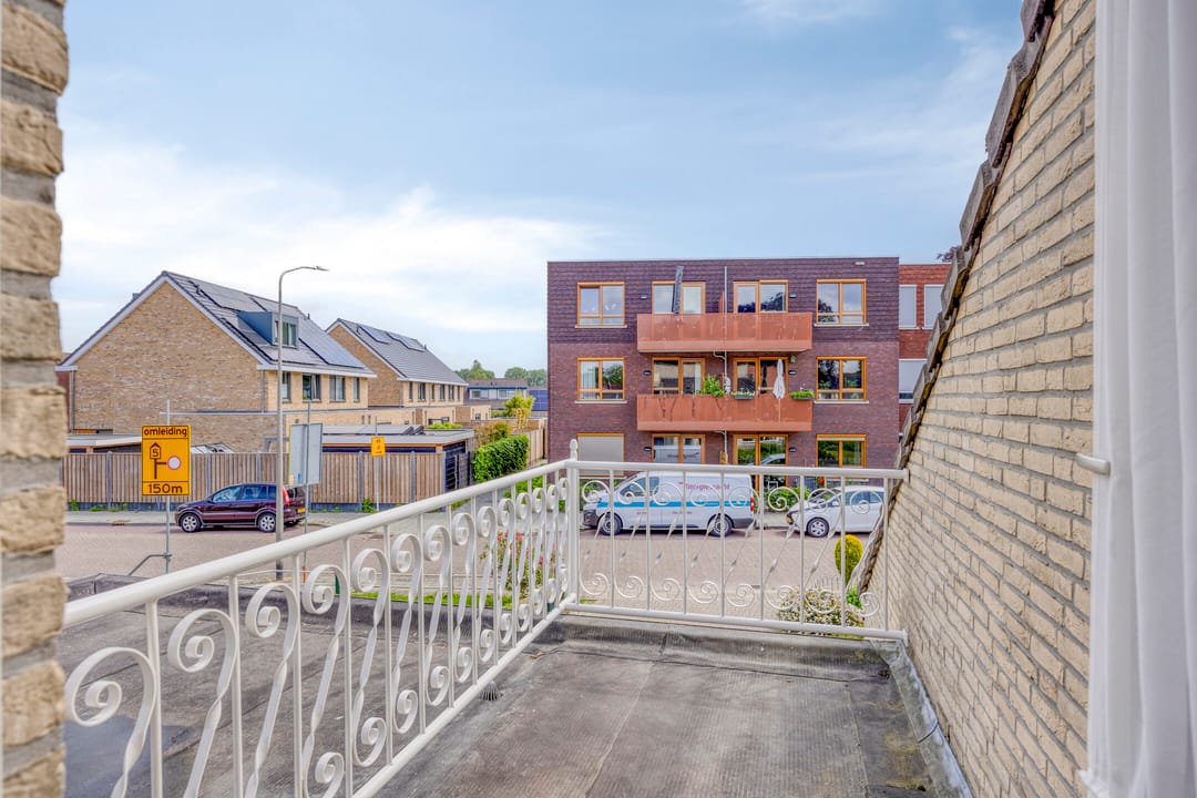 Photo 23 of Merelstraat 2-A